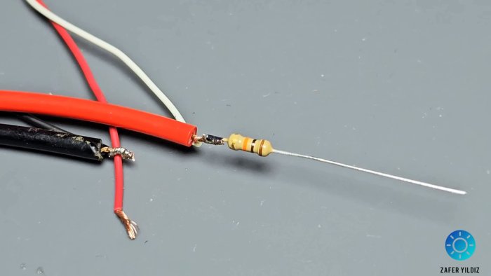 Полезное измерительное устройство из старой зарядки