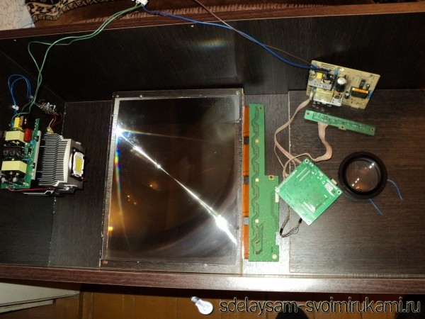 Проектор из LCD монитора своими руками - 21 Ноября - Сайт Ливенских радиолюбителей