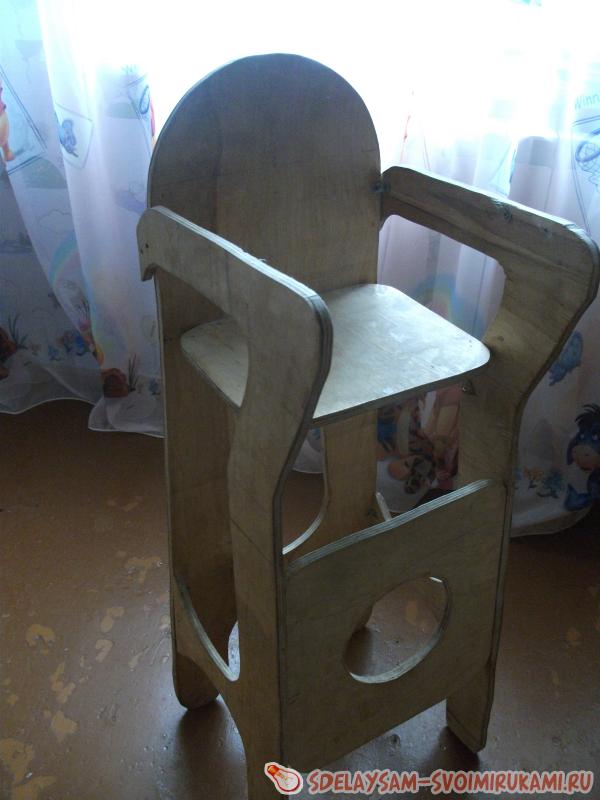 Детская мебель – стульчик для кормления