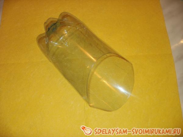 Карандашница из пластиковой бутылочки