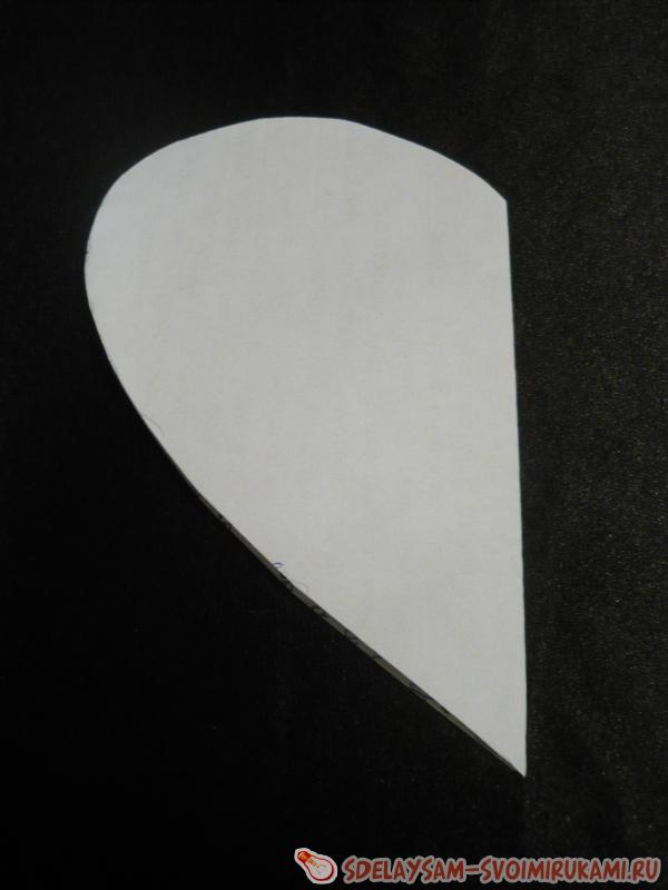 Как сделать объемную открытку в форме сердца?