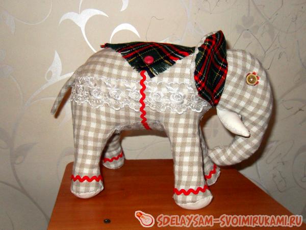 240 myagkaya igrushka slon
