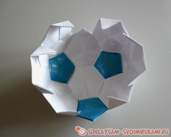 объемный мяч из бумаги