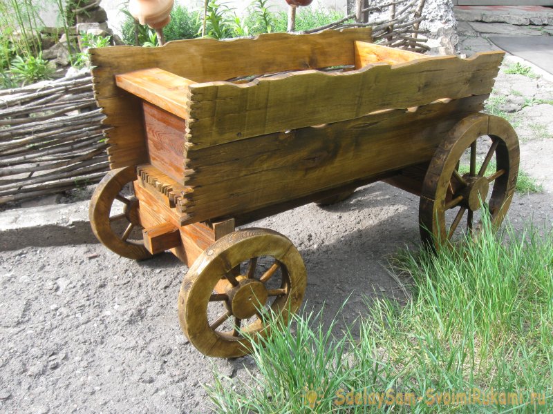 Изготовление деревянной брички