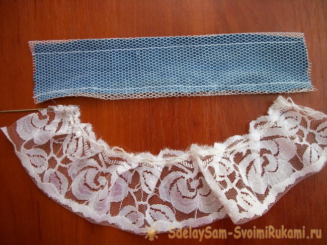 Одежда для куклы из старых джинсов