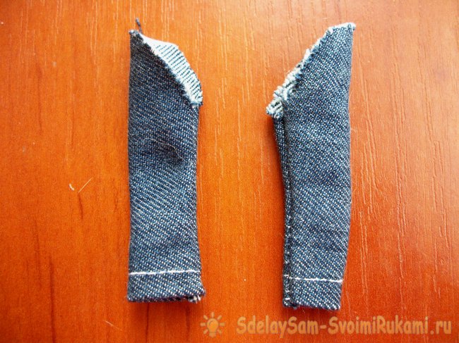 Одежда для куклы из старых джинсов