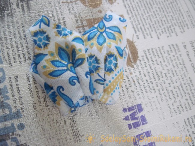 Сарафана с воротником для куклы