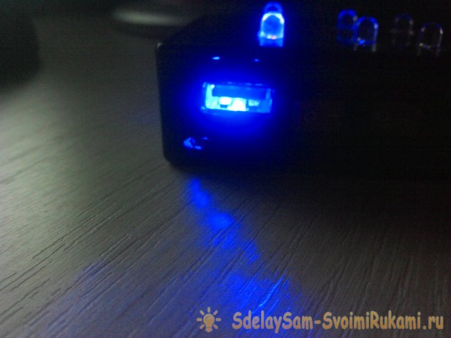 Power bank с фонариком