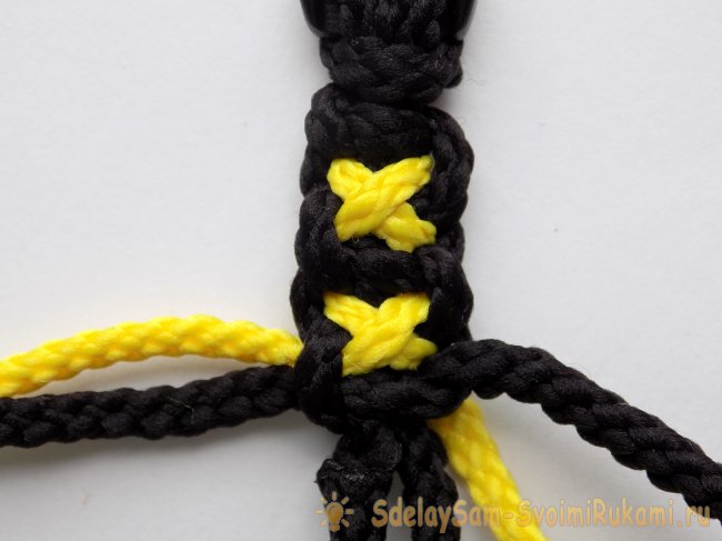 Как сплести браслет Икс из шнуров