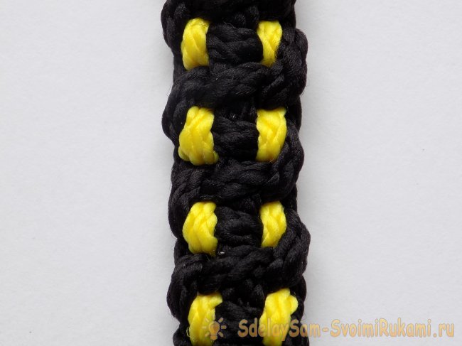 Как сплести браслет Икс из шнуров