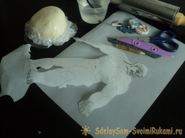 Крючок для одежды Халк