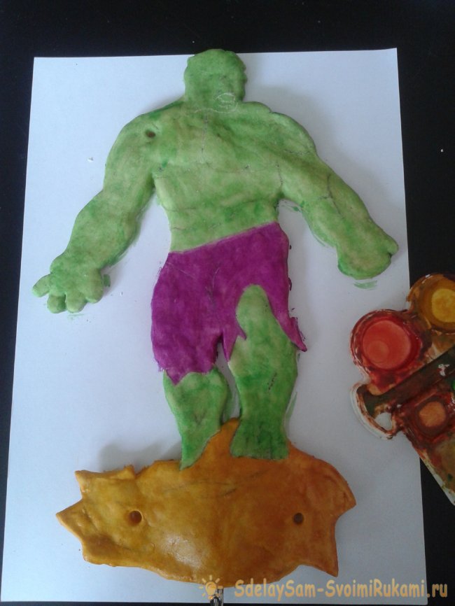 Крючок для одежды Халк