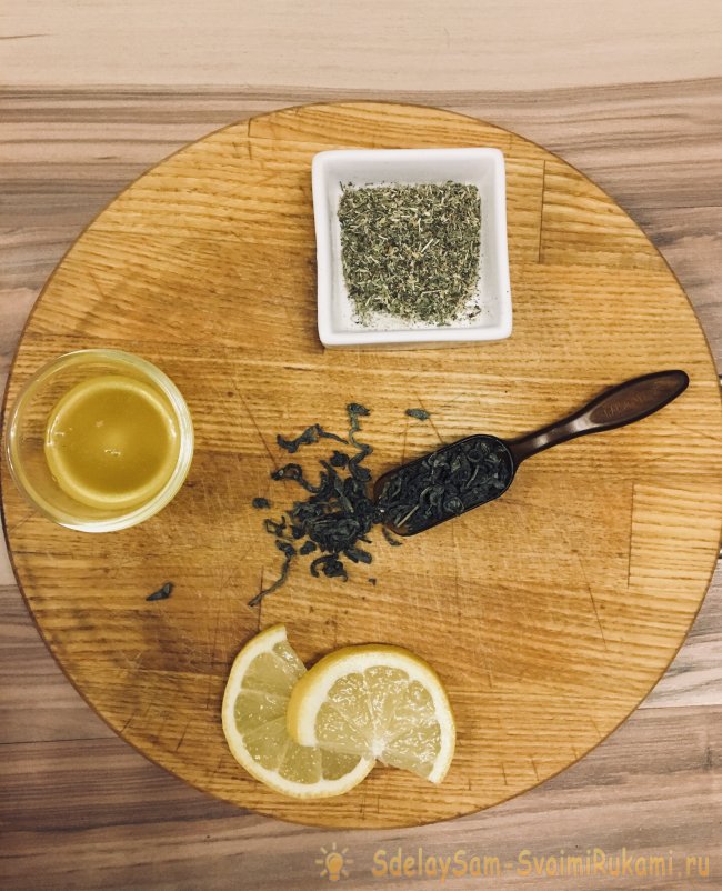 Тонизирующий лёд для лица из зеленого чая