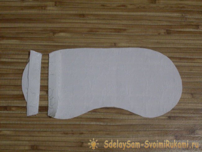 Шьём маску для сна с использованием атласных лент