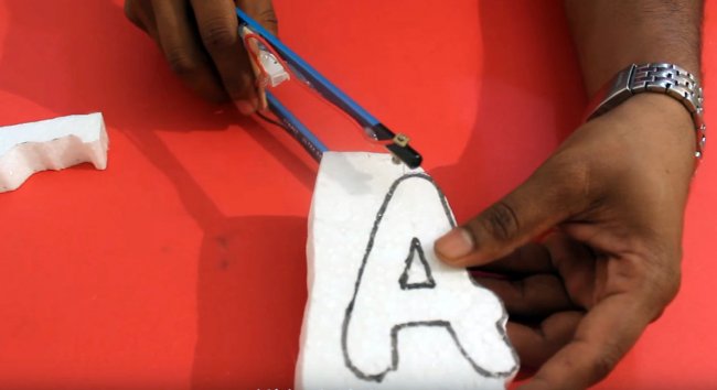 Резак для пенопласта