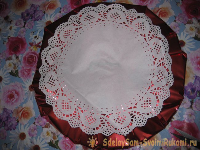 Подарочный торт из памперсов