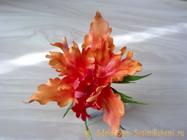 Орхидея — новогоднее украшение для волос