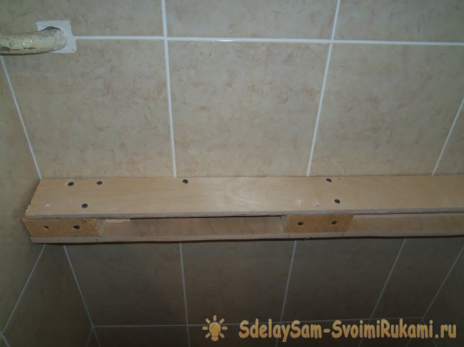 Как сделать оригинальную полку в санузле