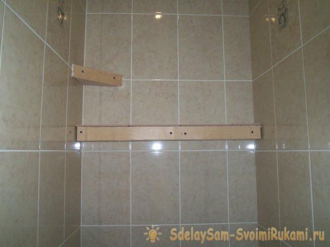 Как сделать оригинальную полку в санузле