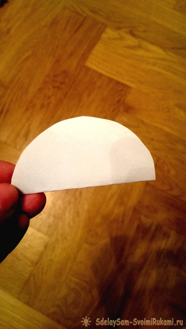 Объемный бумажный цветок