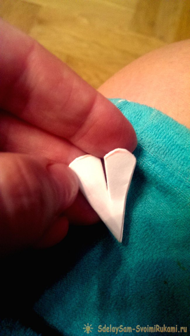 Объемный бумажный цветок