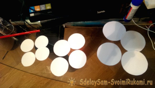 Объемный бумажный цветок