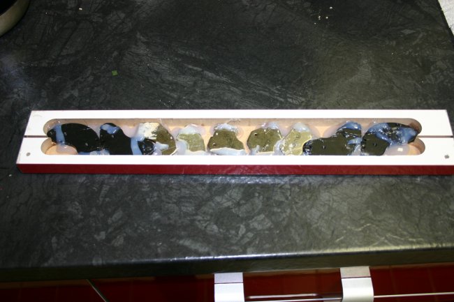 Магнитный держатель для ножей своими руками