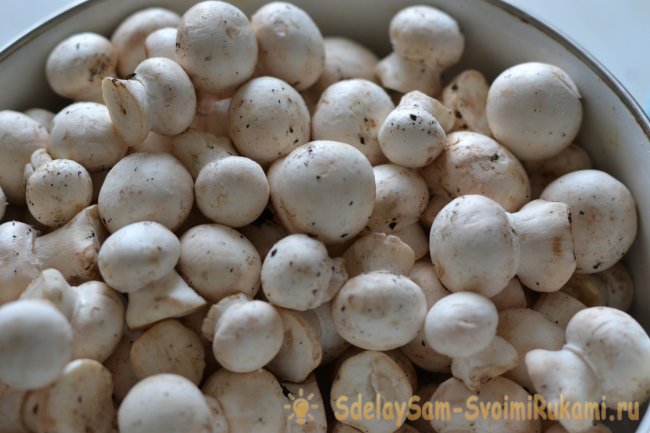 Маринованные шампиньоны