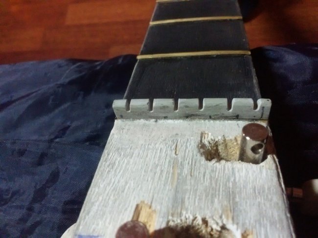 Как сделать электрогитару