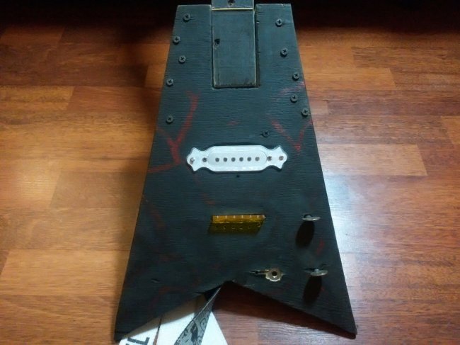 Как сделать электрогитару
