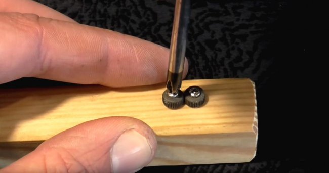 Точилка для ножей из зажигалки