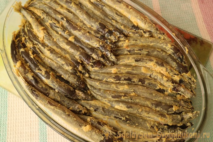 Как быстро приготовить дешевую и вкусную рыбную закуску из мойвы