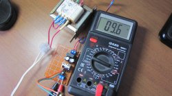 Простой регулируемый стабилизированный блок питания