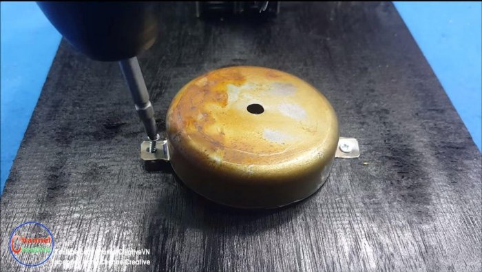 Миниатюрный станок для сверления