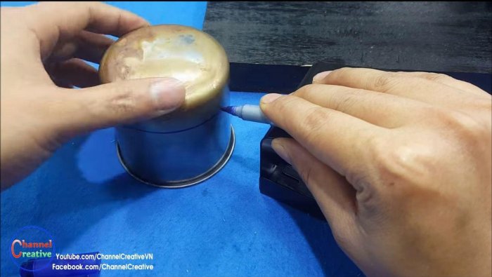 Миниатюрный станок для сверления