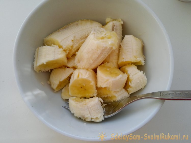 Обалденные и простые банановые оладьи без муки и молока