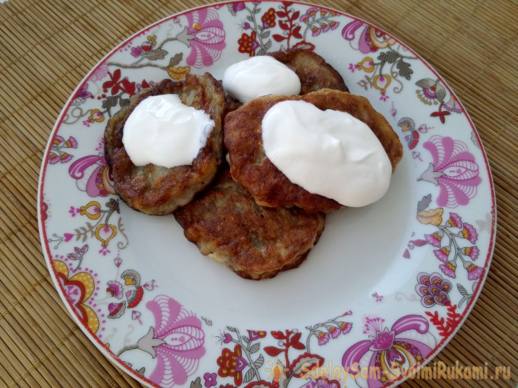 Обалденные и простые банановые оладьи без муки и молока