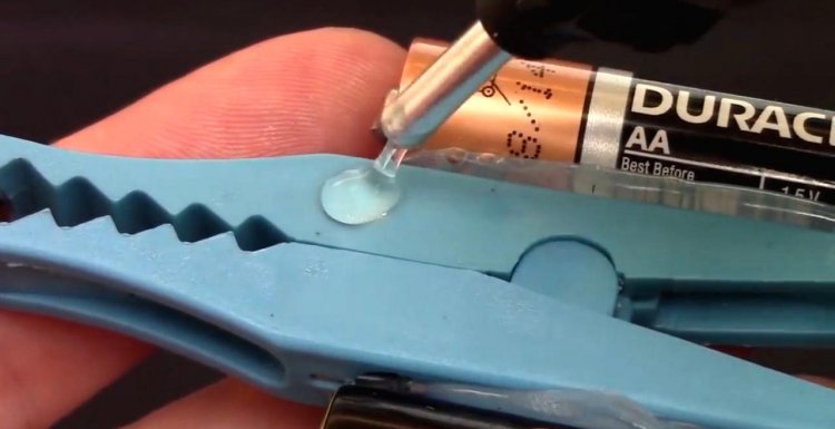 Простая сигнализация на дверь