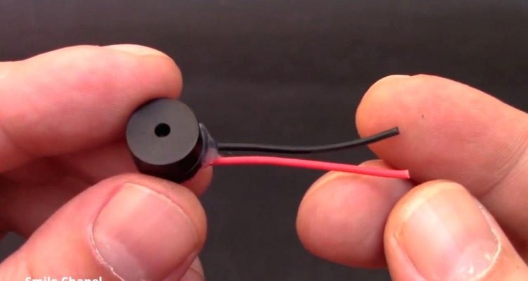 Простая сигнализация на дверь