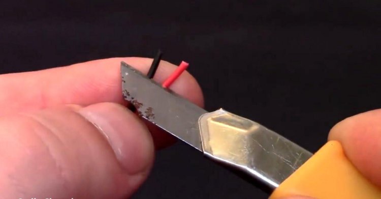 Простая сигнализация на дверь