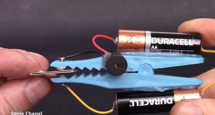 Простая сигнализация на дверь