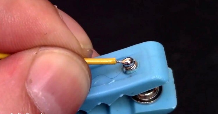 Простая сигнализация на дверь