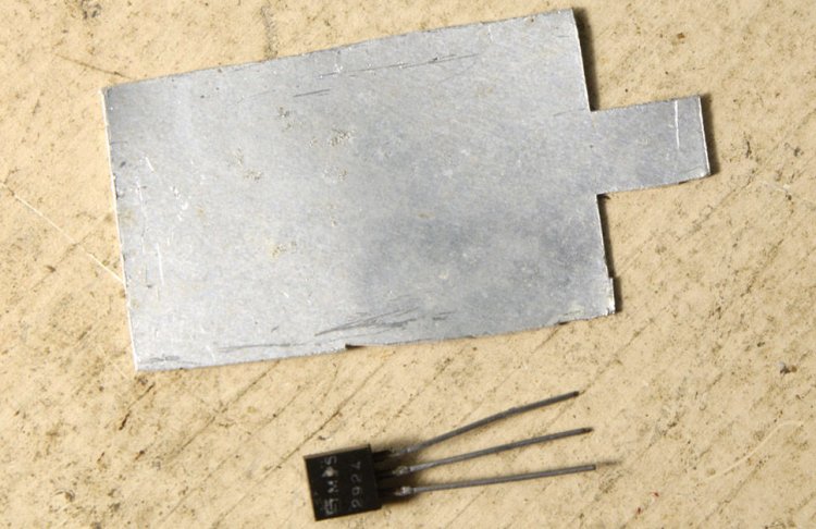 Радиатор для маломощных транзисторов