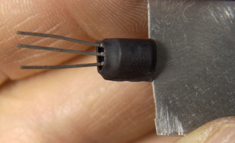 Радиатор для маломощных транзисторов