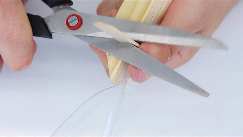 Приспособление для откручивания крышек на банках