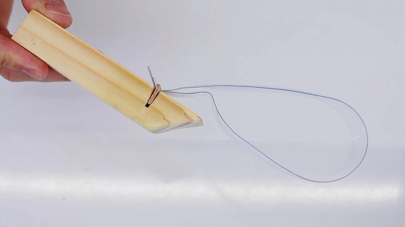 Приспособление для откручивания крышек на банках