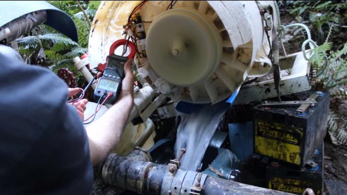 Электрогенератор  гидротурбина из старой стиральной машины