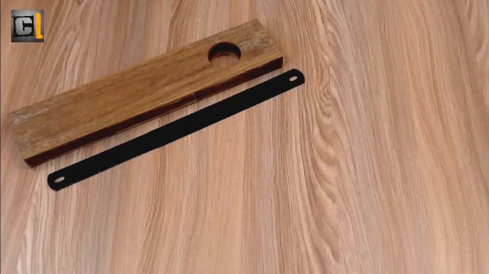 Как сделать простенькую ножовку с двигателем 12 В