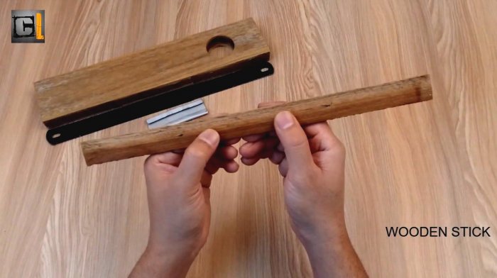 Как сделать простенькую ножовку с двигателем 12 В