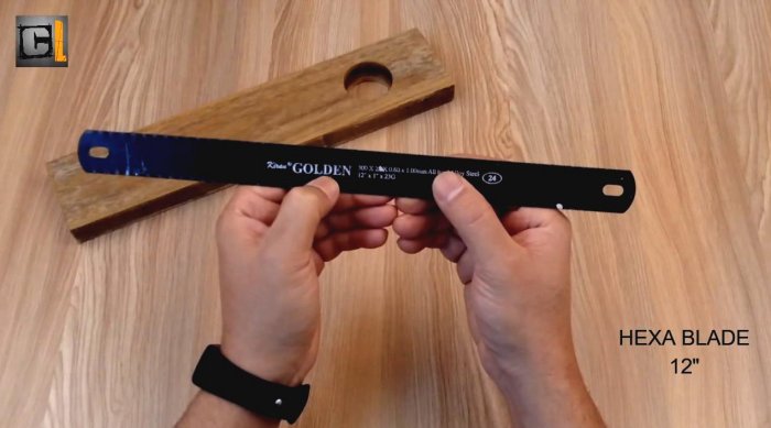 Как сделать простенькую ножовку с двигателем 12 В